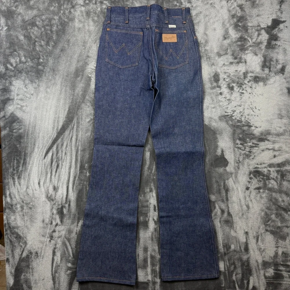 Wrangler Jeans Mens 28x34 Blue Excellent Vintage No Fault Flare Leg USA Made